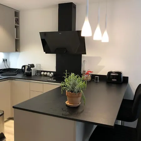 Le City 1Br 500M Palais Ac *